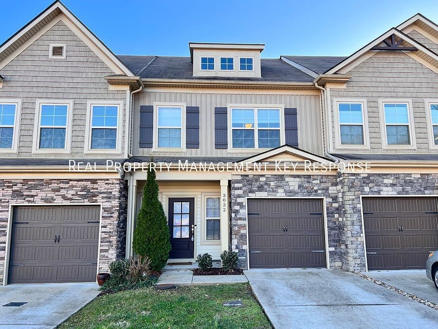 1st image of 3032 Thornbury Pl