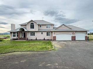 7814 W Burroughs Rd, Deer Park, WA 99006