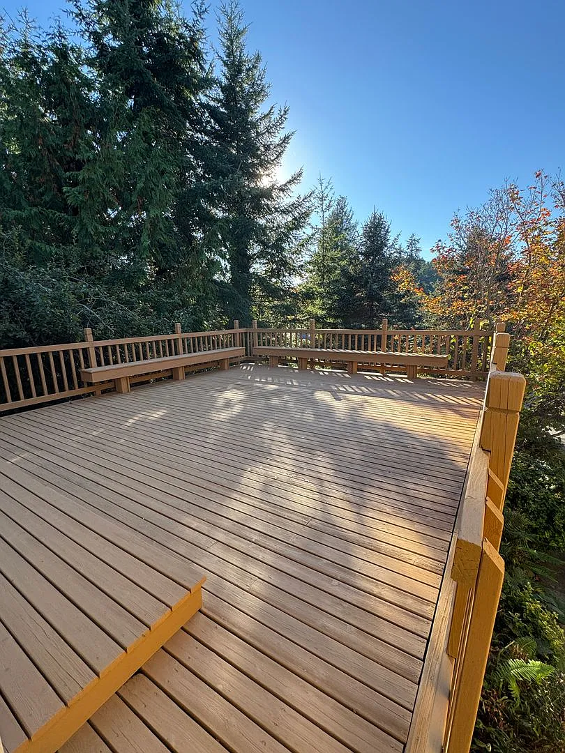 In town Kingston...walk to the ferries and schools 3 bedroom 2.5 bath available now — Photo 3