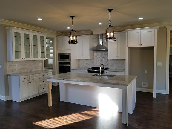 5th image of 1329 Feather Rose Ln Lot 24