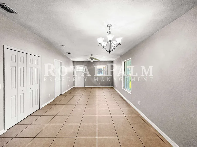 1321 SE 8th Ave #4 — Photo 5