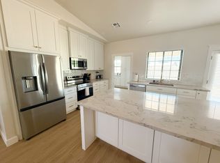 854 W Del Rio St, Chandler, AZ 85225