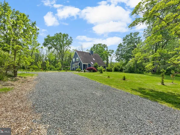 163 Lambertville Hopewell Rd, Hopewell, NJ 08525