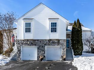 275 Tennis Ct, Wall Township, NJ 07719