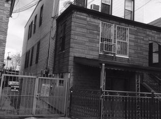 5617 Waldron St, Corona, NY 11368