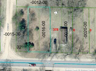 E White Lake Dr, Twin Lake, MI 49457