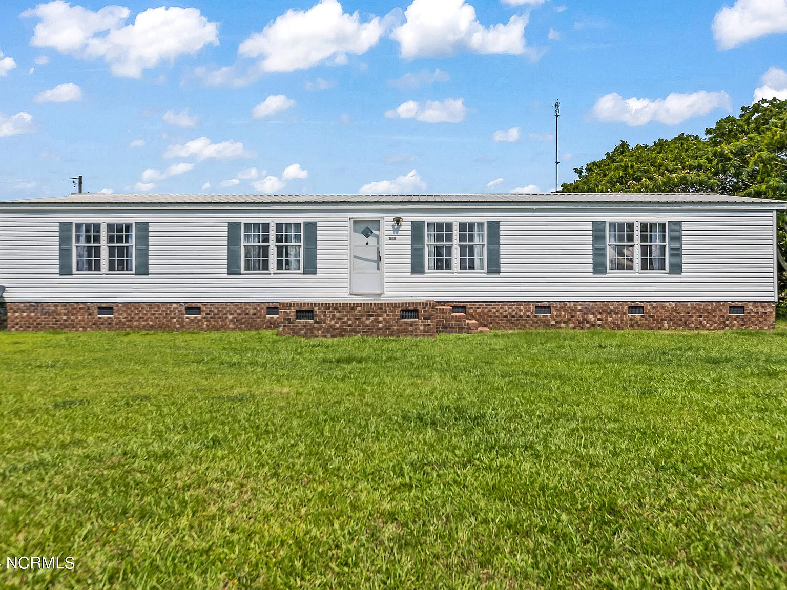 350 W Old Dover Road, Dover, NC 28526 | Zillow