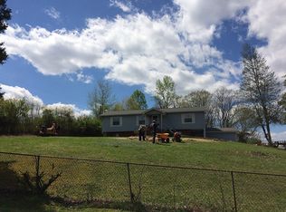 375 Peach Orchard Rd, Clinton, TN 37716