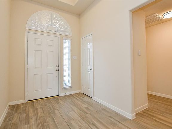 4th image of 4915 Ibis Lake Ct
