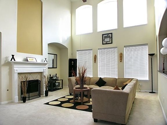 5th image of 18011 Channel Hill Dr