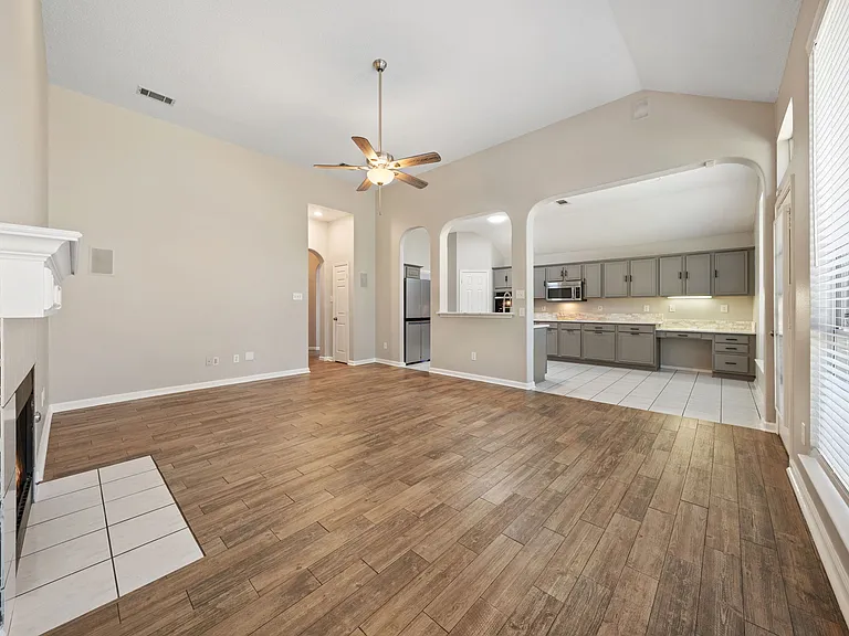 7512 Brookview Dr — Photo 15