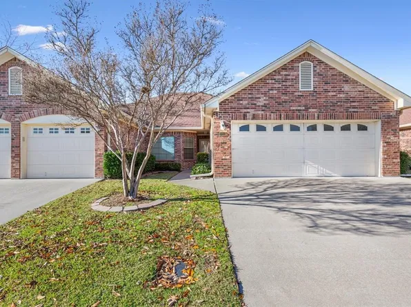 9102 Darby Ln, Woodway, TX 76712