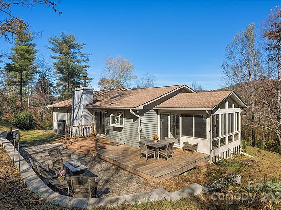 2nd image of 18 Terrace Ln