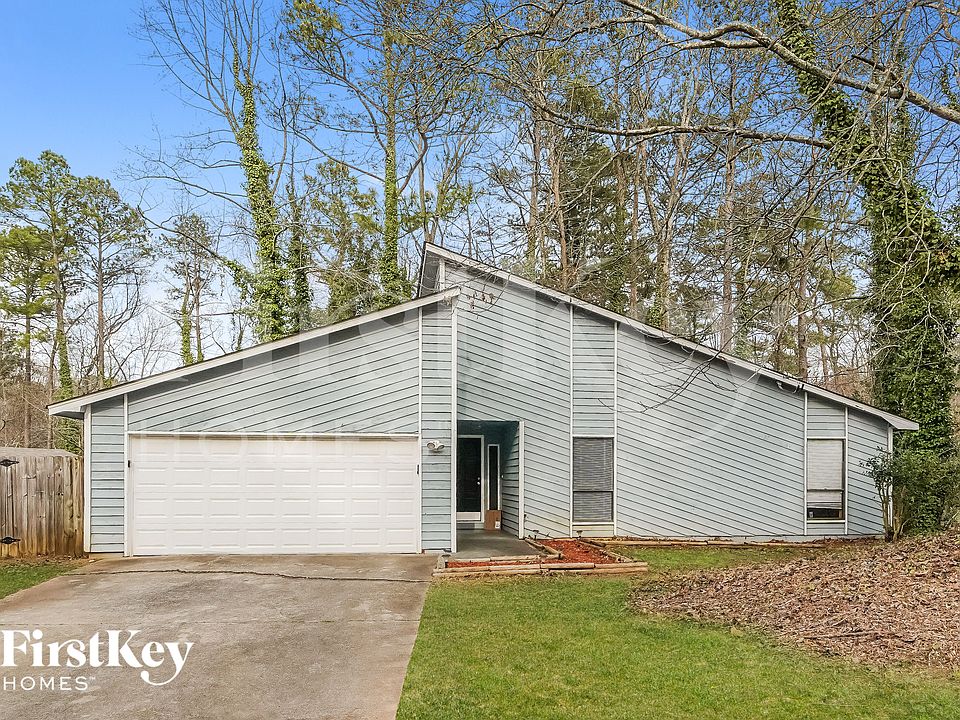 1st image of 446 Ridgetop Dr NW