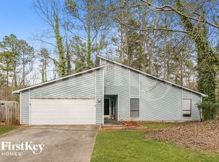 446 Ridgetop Dr NW, Acworth, GA 30102