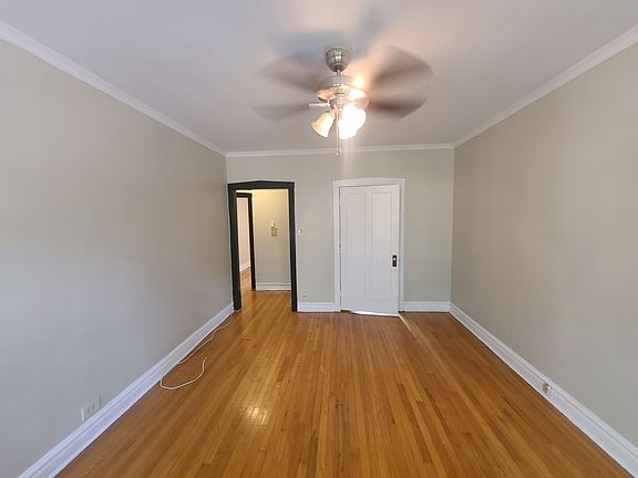 2nd image of 2906 N Seminary Ave #2