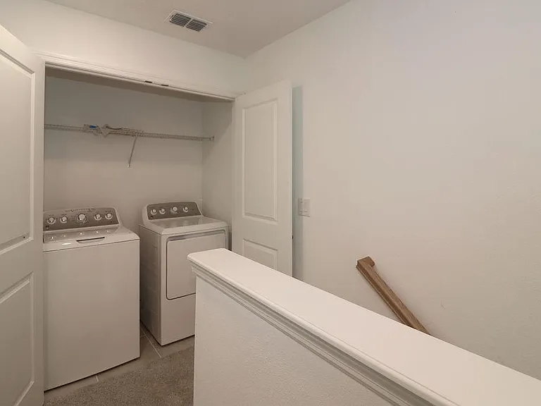 11783 Glenside Ter — Photo 10