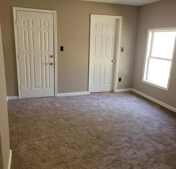 313 Reynolds Ave — Photo 4