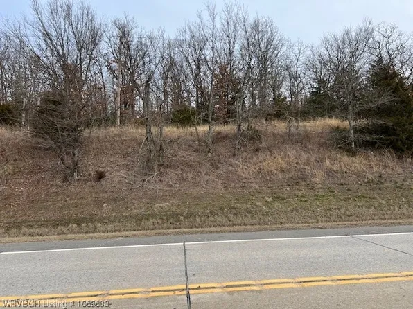 64 High Way, Gore, OK 74435
