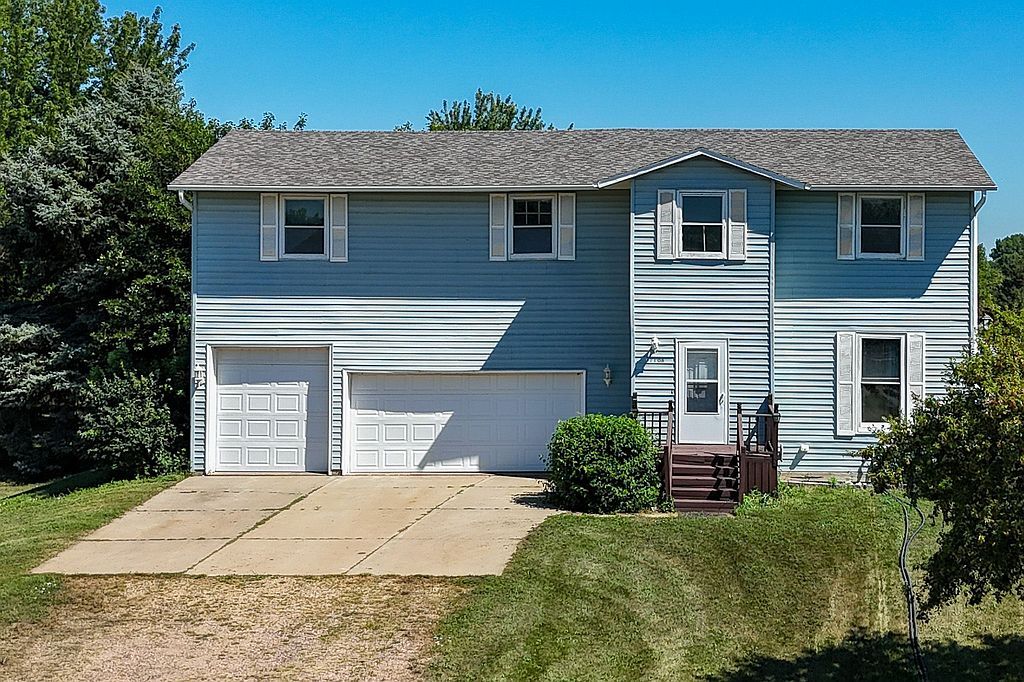 47108 Dorothy Pl - Property Image