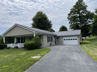 5974 Ross Ct, Huntingdon, PA 16652