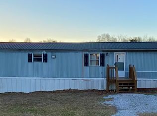 1359 Hyder Loop, Crossville, TN 38571