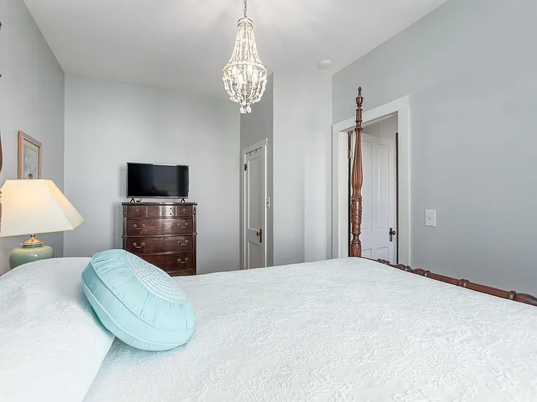 52 S Main St #1 — Photo 11