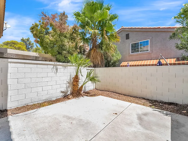 2840 Floral Peak Dr — Photo 31