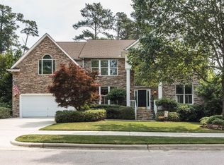 205 Playford Ln, Cary, NC 27519