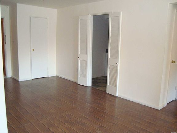 3rd image of 124 S Park Ave APT 1N