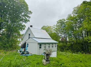 33 Mill Pond Ln, Woodbury, VT 05681