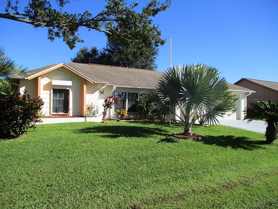 797 Cottbus Ave Nw Palm Bay Fl Zillow