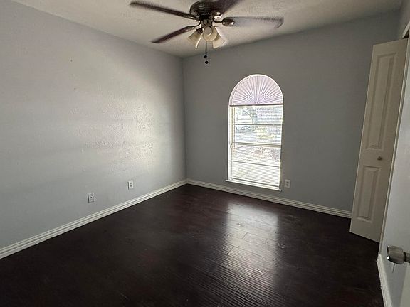5th image of 1112 Platt Dr
