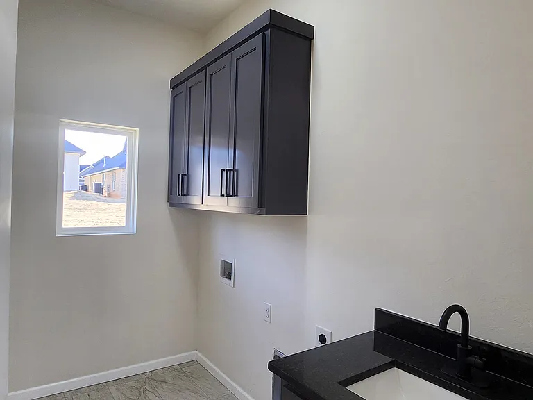 11624 NW 103rd St — Photo 30