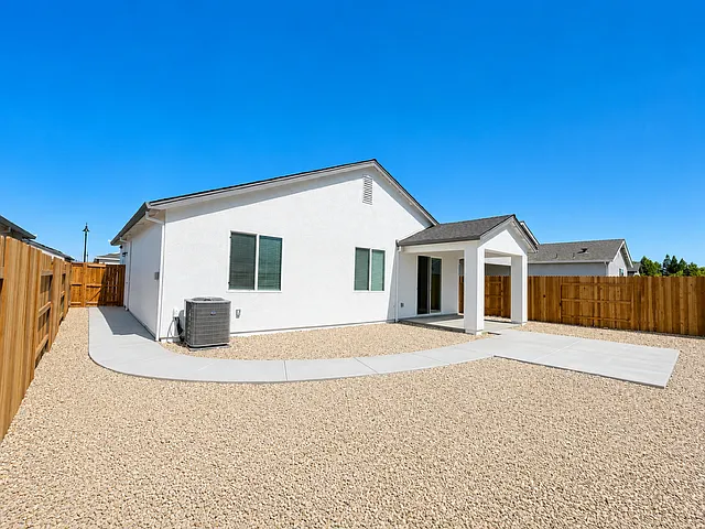 3950 Slab St — Photo 15