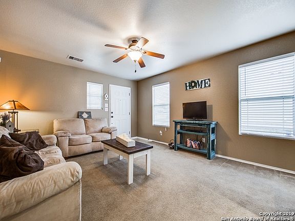 4th image of 1915 W Ansley Blvd
