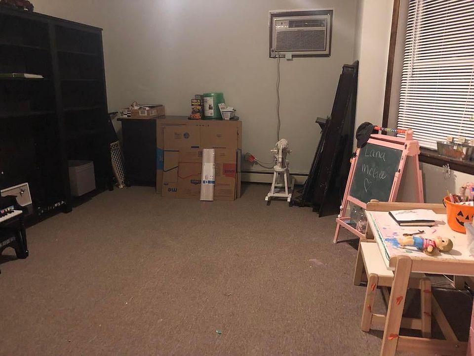 2nd image of 176 Park Ave #3