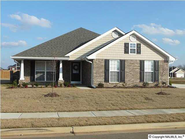1st image of 7026 Camrose Ln