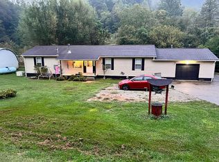 1120 Harvey Crk, Hamlin, WV 25523