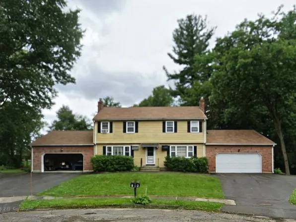 1 Lorraine Ct #1, Bloomfield, CT 06002