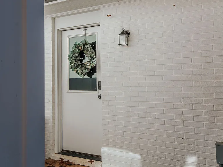 1629 Hardwood Ave — Photo 42
