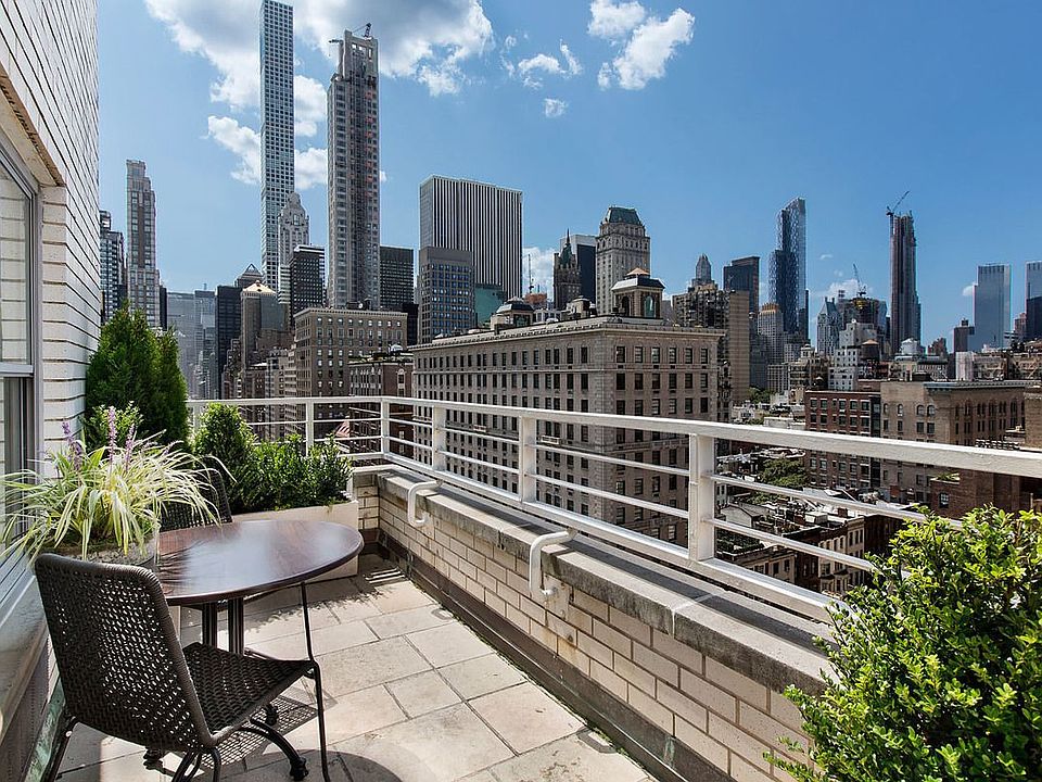 1st image of 605 Park Ave APT 16E