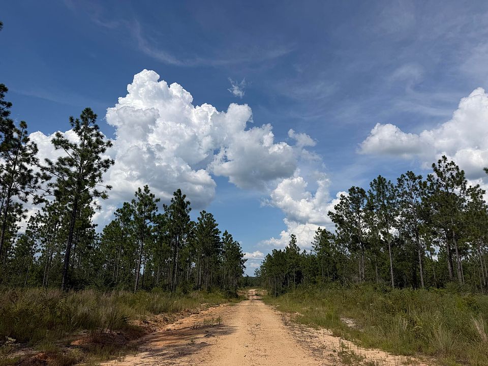 1st image of 5 Lawler Rd