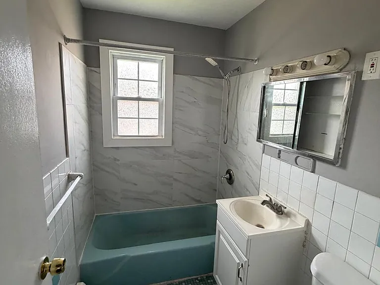 38 Stiles St #C6 — Photo 2