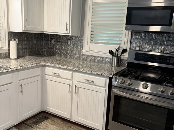 12147 Sewanee Hwy, Sewanee, TN 37375
