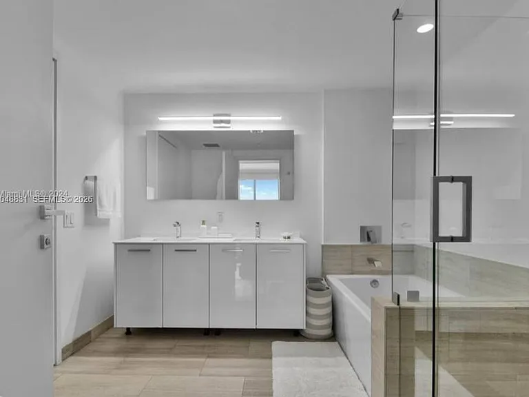 1300 Brickell Bay Dr #2208 — Photo 12