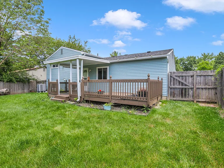 6399 Silverleaf Ave — Photo 23