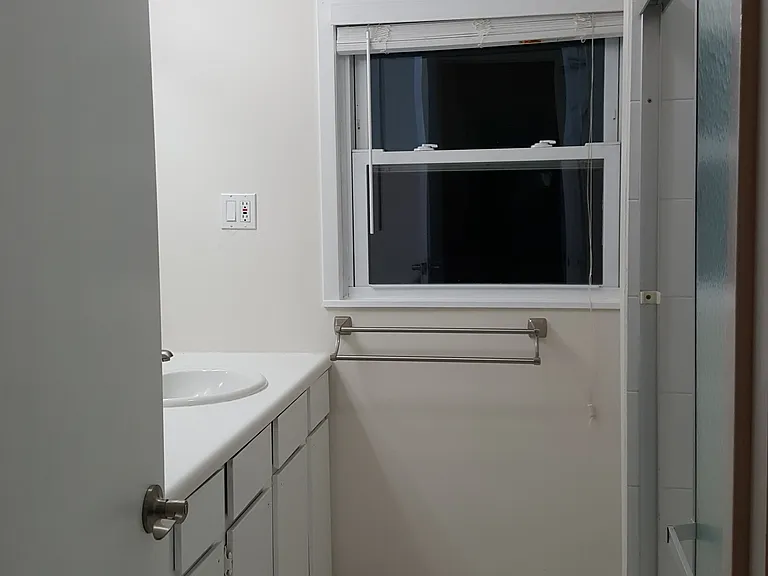 1215 Gerritt St — Photo 18