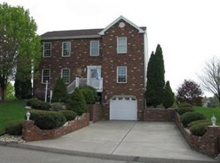 620 Walden Way, Imperial, PA 15126