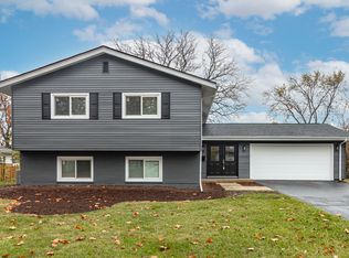 109 Mulberry Rd, Deerfield, IL 60015